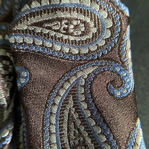 Michael Kors Brown Blue Paisley Silk Tie - New with Tags - Picture 11 of 16